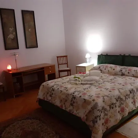 Regina'S Bed And Breakfast Bed & Breakfast Trieste