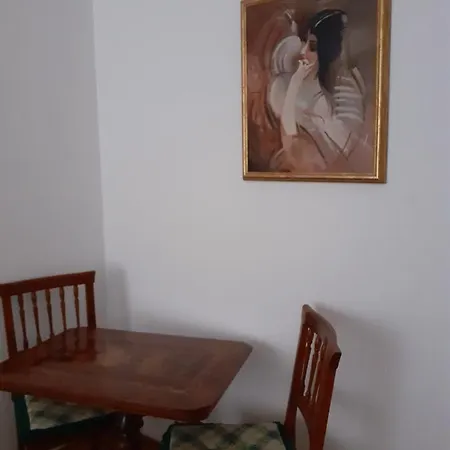 Regina'S Bed And Breakfast B&B *